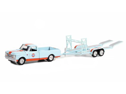 Chevrolet C 10 Pick-up Gulf 1968 s přívěsem 1:64 - GreenLight  Chevrolet C-10 Shortbed Pick-up Gulf 1968 + tandemová přívěs - kovový model auta