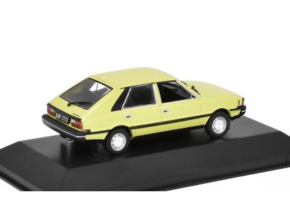 FSO Polonez 1500 1:43 - DeAgostini Legendy FSO časopis s modelem #41  FSO Polonez 1500 - kovový model auta