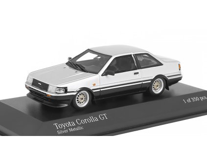 Toyota Corolla GT 1984 1:43 - Minichamps  Toyota Corolla GT - kovový model auta