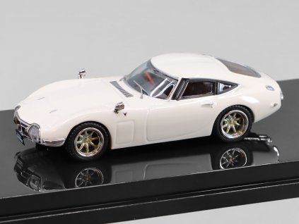 Toyota 2000GT MF10 bílá 164 INNO Models (1)