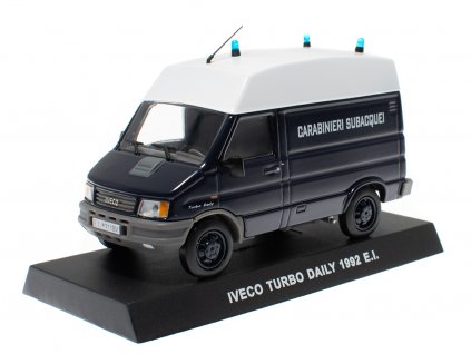 Iveco Turbo Daily 1992 E.I. Carabinieri Subacquei 143 DeAgostini časopis s modelem