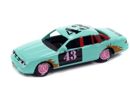 JLSP296B Johnny Lightning 1997 Ford Crown Victoria Demolition Derby Light Teal 970ea1ce 7ea5 41e6 959e cf3b2523438a.fd1cced254a3f7e0132e3d3f2af419a1