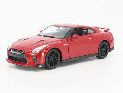 Nissan GT-R 2017 1:24 - Bburago  Nissan GTR - kovový model