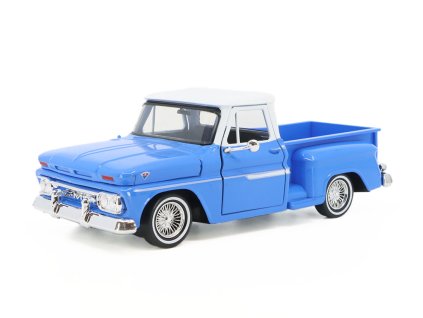 GMC C1000 Fenderside 1966 1:24 - MOTORMAX  GMC C 1000 Fender Side - kovový model auta 1/24