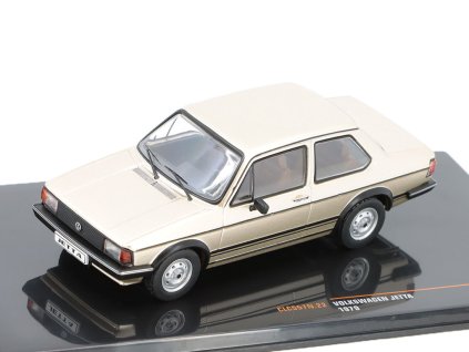 Volkswagen Jetta 1979 1:43 - IXO Models  VW Jetta 1979 - kovový model auta