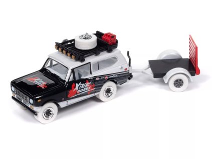 1979 International Scout II with Open Utility Trailer Model Vehicle Sets 6de222da 6617 4143 9b7c f9c8d65ddaf3(2)