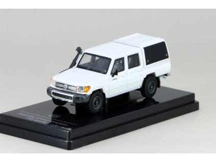 Toyota Land Cruiser LC79 French Vanilla with Canopy 1:64 - PARAGON Models  Toyota Land Cruiser LC 79 - kovový model auta 1/64