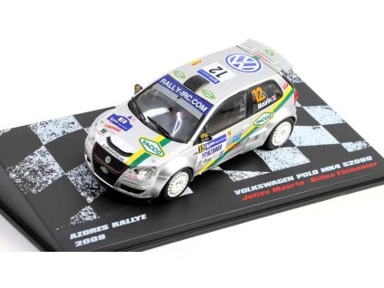 Volkswagen Polo MK4 S2000 Rallye Azory 2009 Julien Martin - Gilles Thimonier 1:43 Rallye automobily časopis s modelem #79  Volkswagen Polo 1:43 - kovový model auta