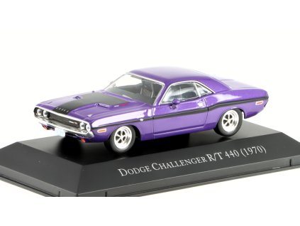 Dodge Challenger R/T 440 1970 fialová 1:43 - DeAgostini časopis s modelem  Dodge Challenger - kovový model