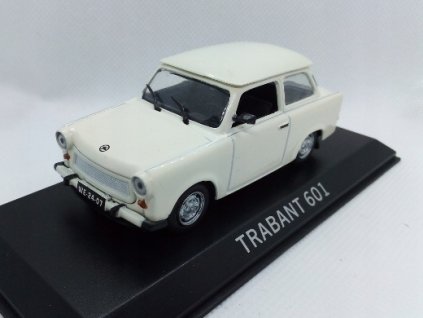 Trabant 601 Sedan 1:43 - DeAgostini Legendás Autói časopis s modelem  Trabant 601 - kovový model