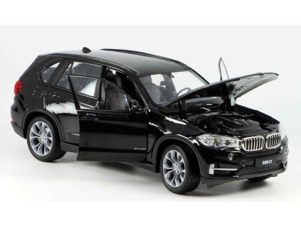 BMW X5 2015 černá 1:24 - Welly  BMW X5 - kovový model