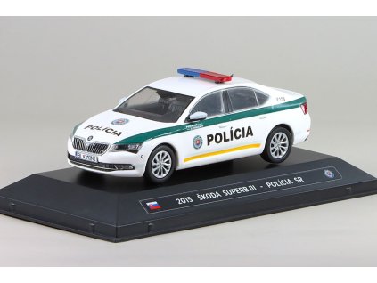 Škoda Superb III 2015 Policie SR 1:43 - časopis s modelem  Škoda Superb 3 - kovový model