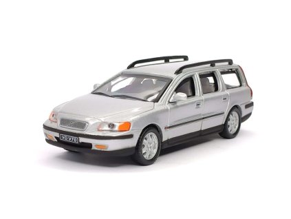 Volvo V70 stříbrná 1:43 - Cararama  Volvo V70 - kovový model