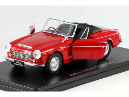 Datsun Fairlady 2000 Cabriolet 1967 1:24 Hachette - časopis s modelem  Datsun Fairlady - kovový model
