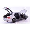 Škoda Superb 3 FL 2015 Šedá Metalíza 1:18 - Abrex  Škoda Superb 3 FL 2015 - kovový model auta