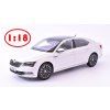 Škoda Superb 3 2015 Bílá 1:18 - Abrex  Škoda Superb 3 2015 - kovový model auta