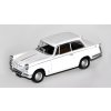 Triumph Herald 1:43 - Kultovní auta PRL-u Polsko časopis s modelem BAZAROVÉ ZBOŽ  Triumph Heralda - kovový model auta