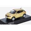 Nissan Juke 1:43 - Kyosho  Nissan Juke - kovový model auta