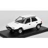Škoda Favorit bílá 1:24 - WhiteBox  Škoda Favorit - kovový model auta