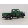 Plymouth Truck s motorovým člunem 1941 1:24 - MOTORMAX  Plymouth Truck with Speed Boat Trailer - kovový model auta 1/24