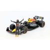 Oracle Red Bull RB19 2023 #1 + figurka Max Verstappen 1:24 - Bburago  Red Bull F1 RB19 2023 - kovový model auta