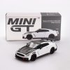 Nissan GT-R NISMO 2024 bílý 1:64 - MiniGT  Nissan GT-R NISMO bílý 2024 - kovový model auta 1/64