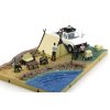 Toyota Hilux + Diorama Camp se stanem 1:64 - BM Creations  Diorama Camp Site - Sada