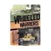 M1114 HA (Heavy) Up-Armored HMMWV zaprášený 1:64 - Johnny Lightning  M1114 HMMWV - sběratelský model