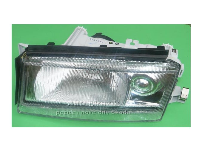 Přední světlo, světlomet, lampa levá Octavia 1997-