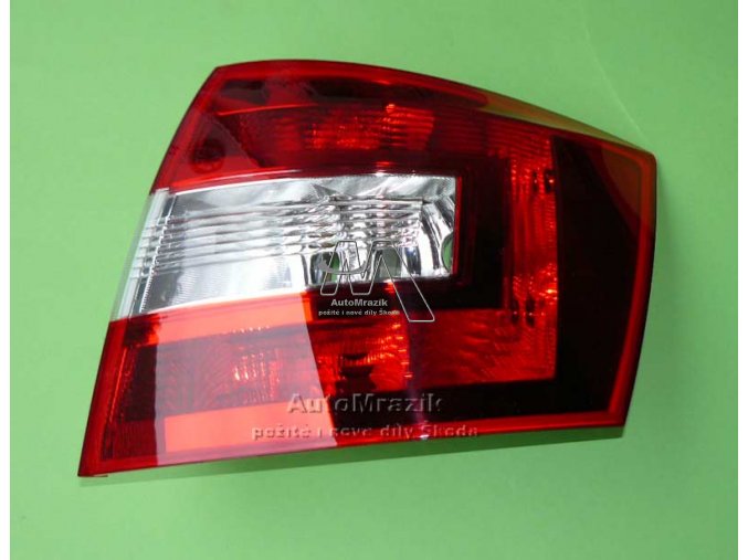 automrazik 5JJ945112 Zadní světlomet, lampa Rapid Spaceback pravá