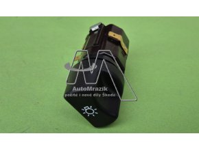 automrazik 113939130 Spínač, vypínač světel, vnějšího osvětlení Škoda 105, 120 samotný 3