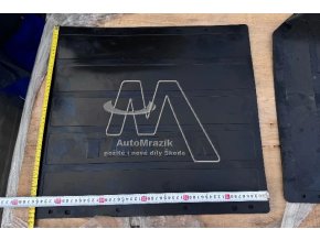 Zástěrka pryžová zadní Tatra T815 rozměr 565x520x5