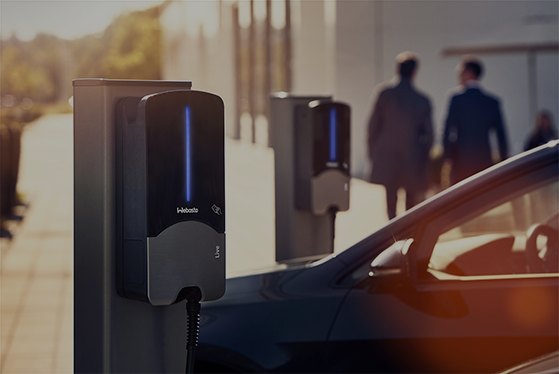 V ČR jezdí 8500 elektromobilů, využívají už 1400 dobíjecích míst