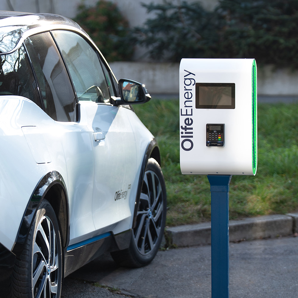 ⚡ Jde to i bez appek. Na nabíječkách OlifeEnergy můžete nově zaplatit přímo kartou