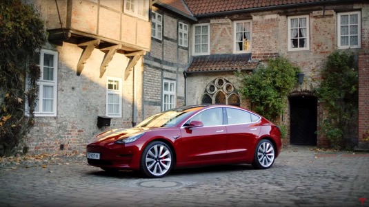 tesla-model-3-prodeje-evropa-cerven-2020