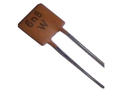 6n8/40V TK724, keramický kondenzátor