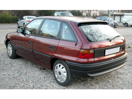 Plastové lemy blatníku Opel Astra F 1991-2002 bez lišt