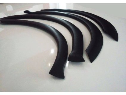 Plastové lemy blatníku Škoda Superb I - 2001-2008
