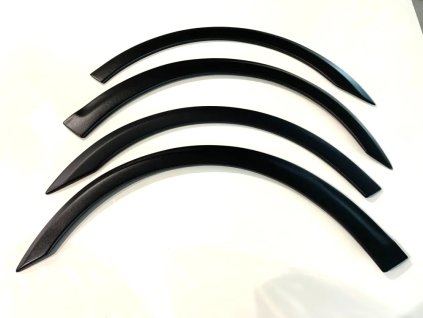 Plastové lemy blatníku Toyota Yaris 3dveř - 2005-2011