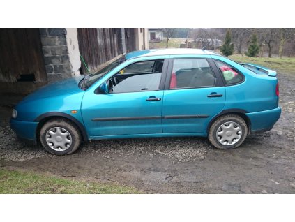 Lemy blatníku Seat Ibiza 5dveř / Cordoba 4dveř / sedan 1993-2002