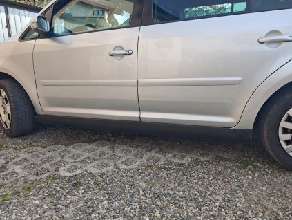 Plastové prahy VW Touran 2003-2015