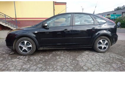 Plastové lemy blatníku Ford Focus II combi