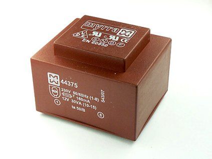 g437