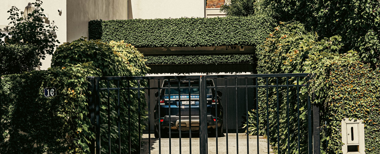 Pohon křídlových vrat IN: Revoluce v komfortu a funkcionalitě