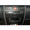 AUDI A3 3 2000 11 2000 interier s OEM autoradiem Chorus 3