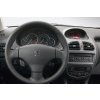 Peugeot 206 interier s OEM autoradiem