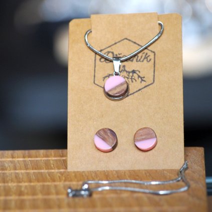 Dřevník dřevěné náušnice sada s náhrdelníkem