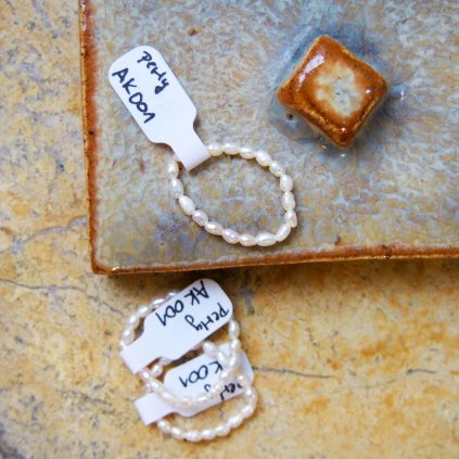 Prstýnek z perel Perlománie