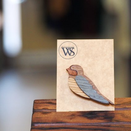 Dřevěná brož Woodstyle ptáček