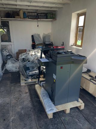 Dodávka pneuservisního setu GRUBBER EM905 sonar a GR 922 s ramenem.👌